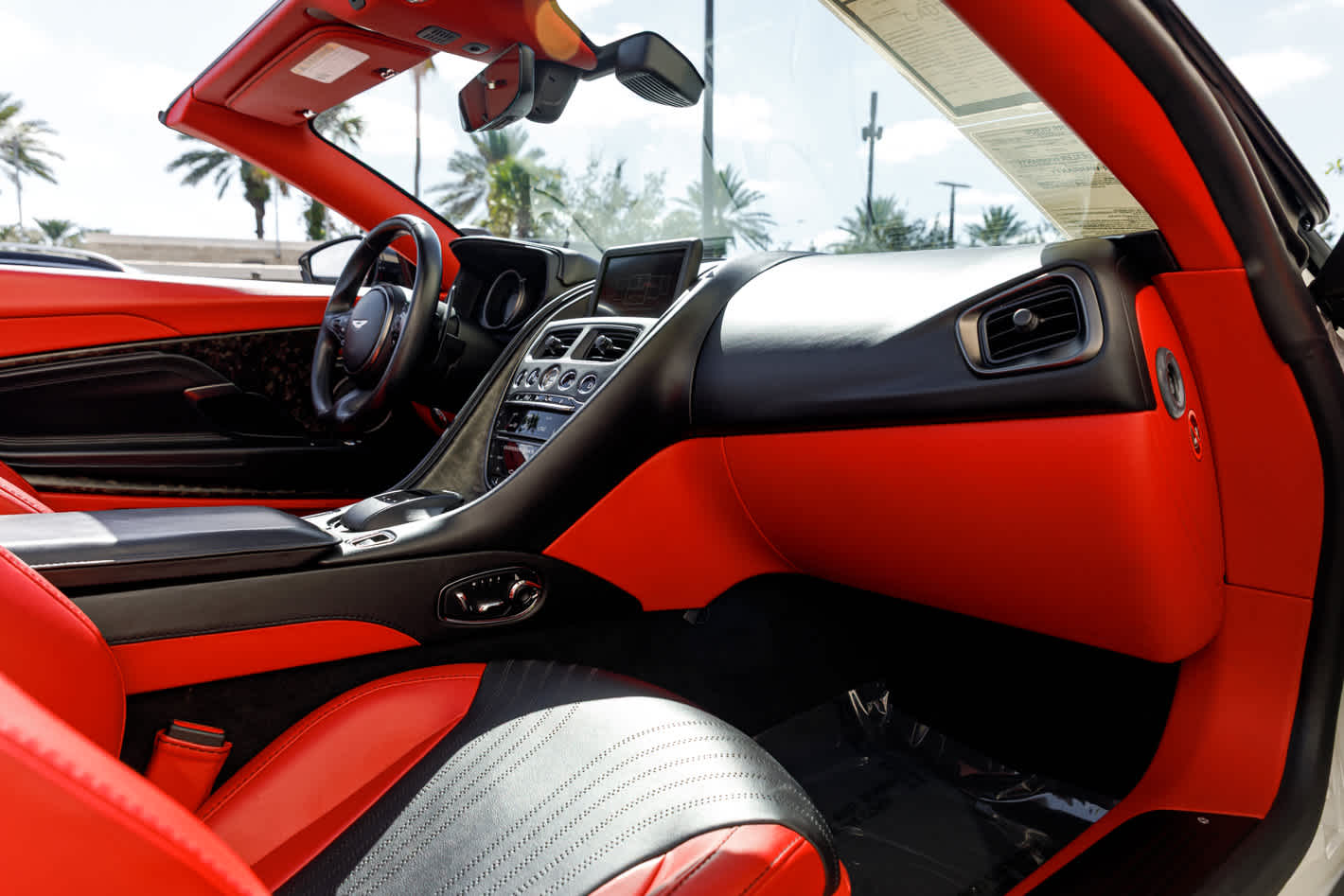 2019 Aston Martin DB11 Base