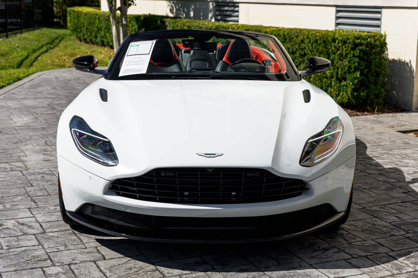 2019 Aston Martin DB11 Base