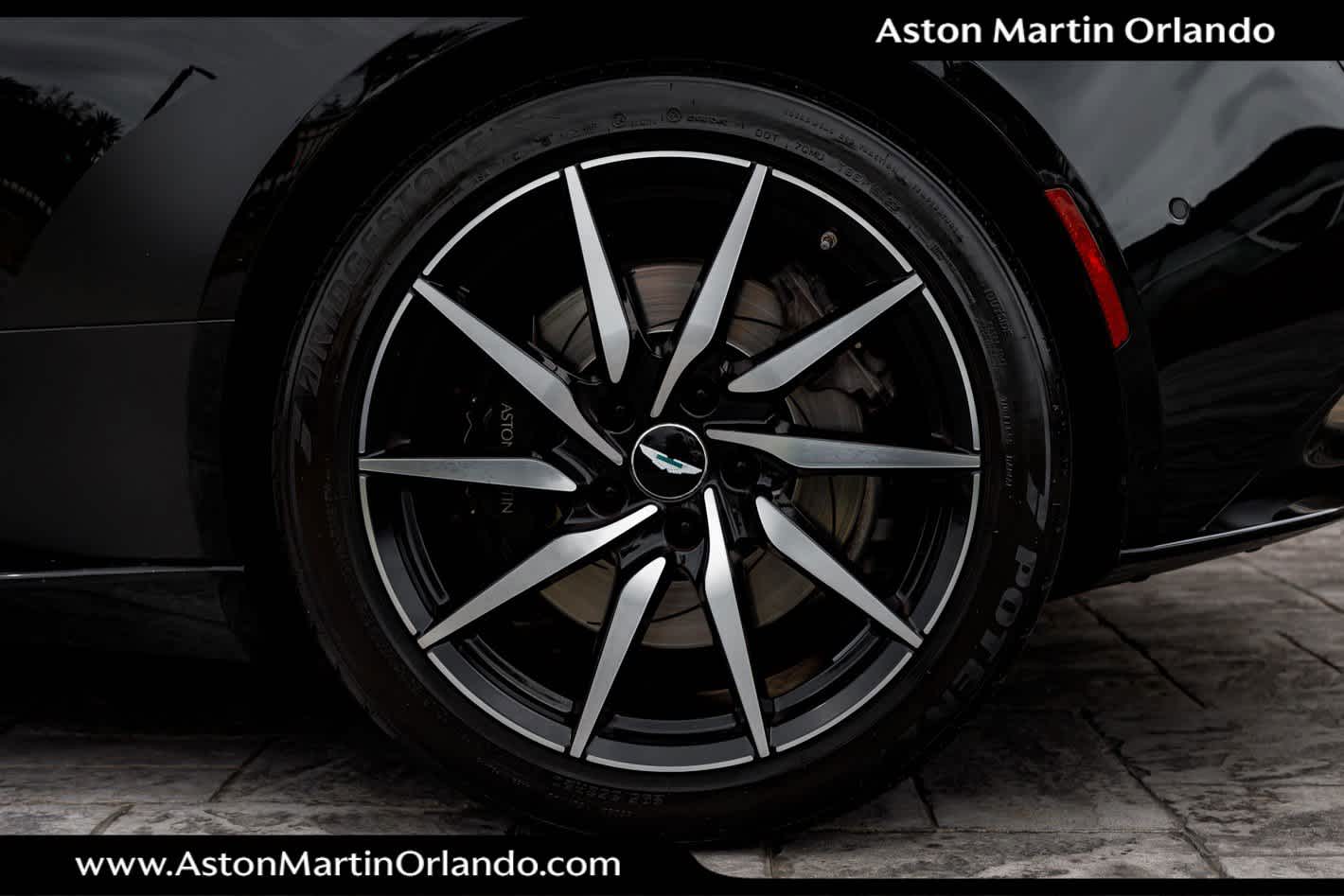 2019 Aston Martin DB11 Base