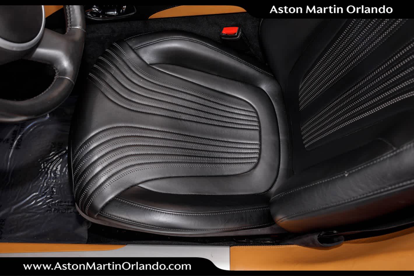 2019 Aston Martin DB11 Base