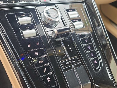 2024 Aston Martin DB12 Base