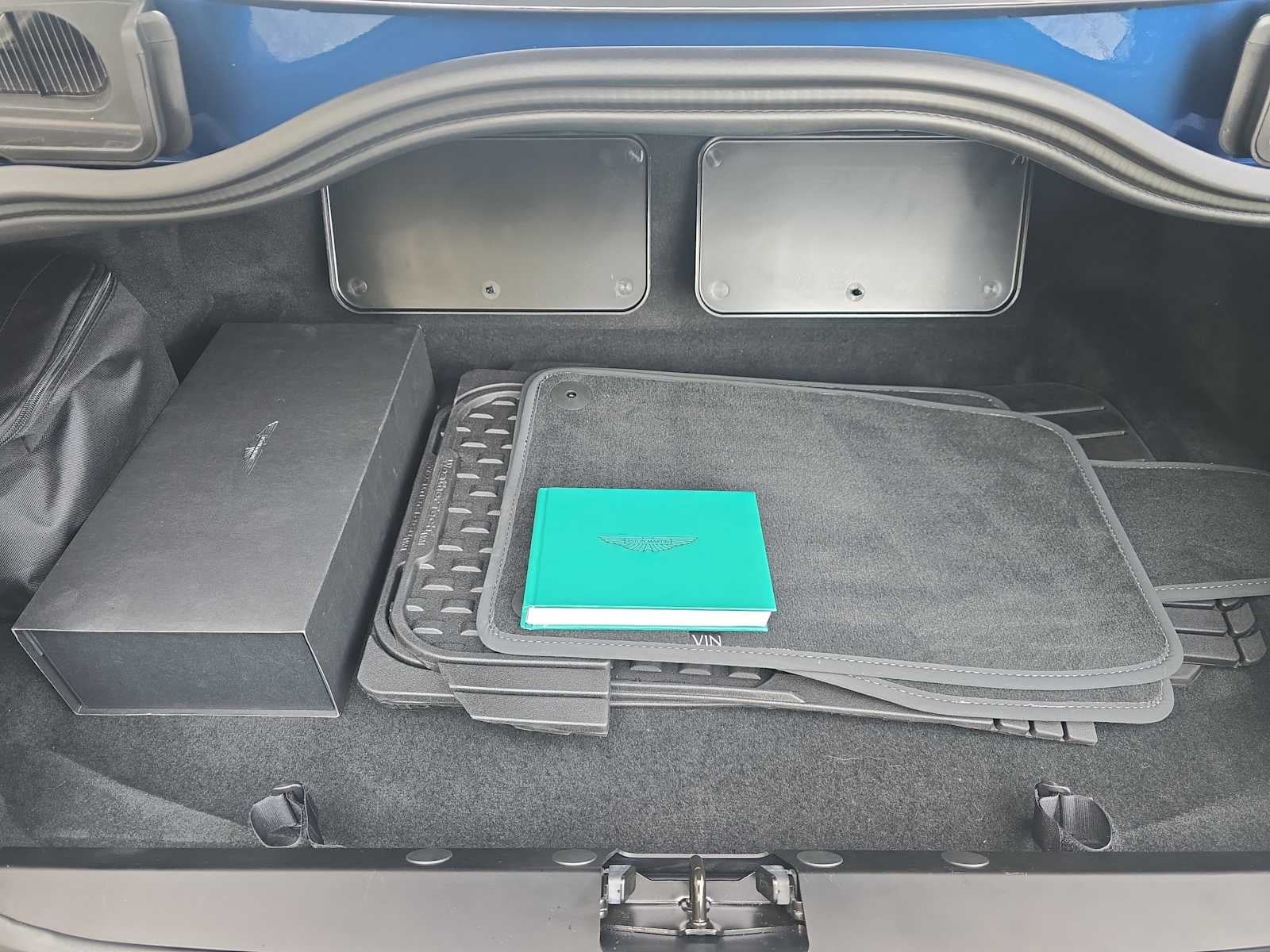 2024 Aston Martin DB12 Base