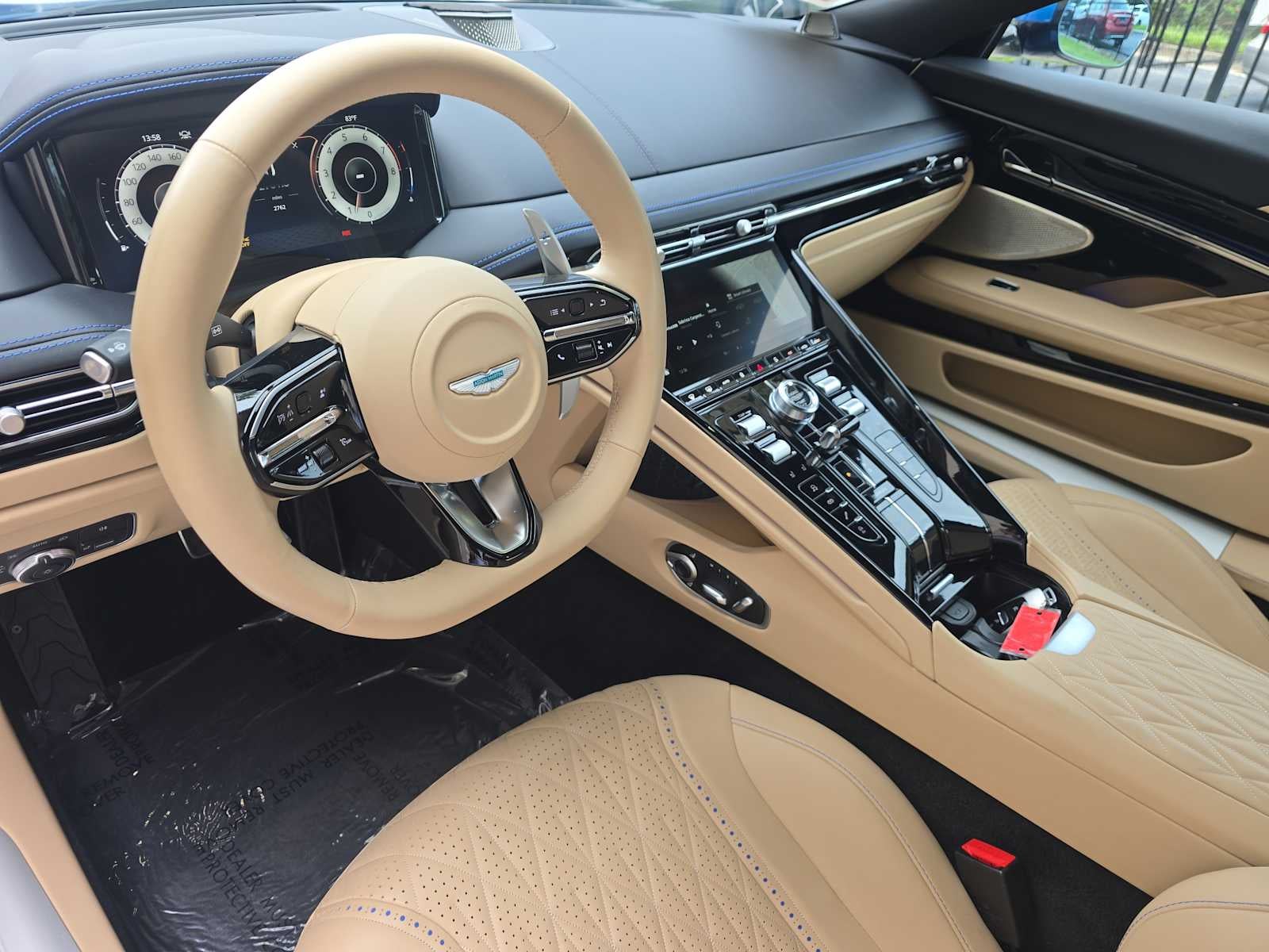 2024 Aston Martin DB12 Base