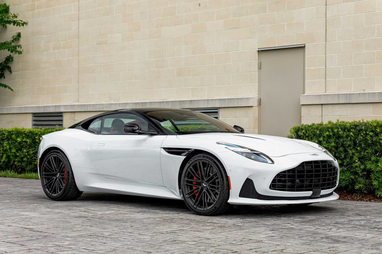 2026 Aston Martin DB12 Base