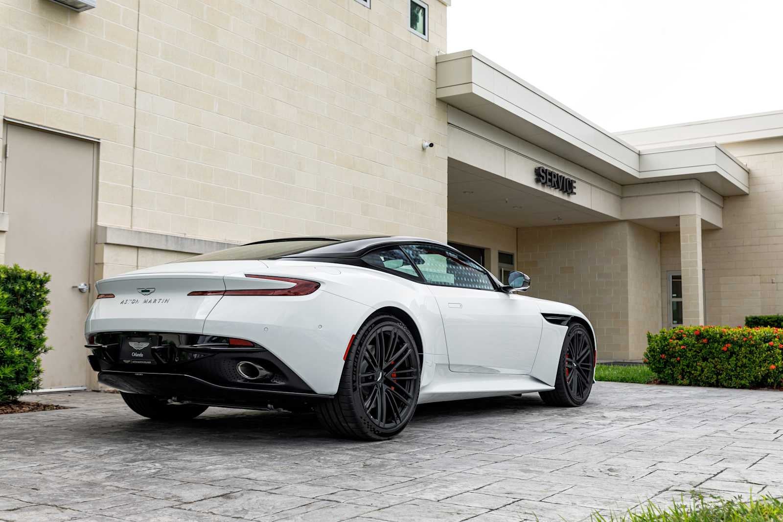 2026 Aston Martin DB12 Base