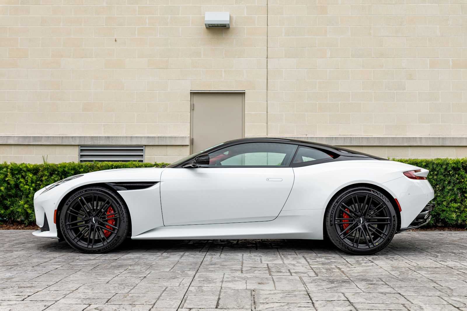 2026 Aston Martin DB12 Base