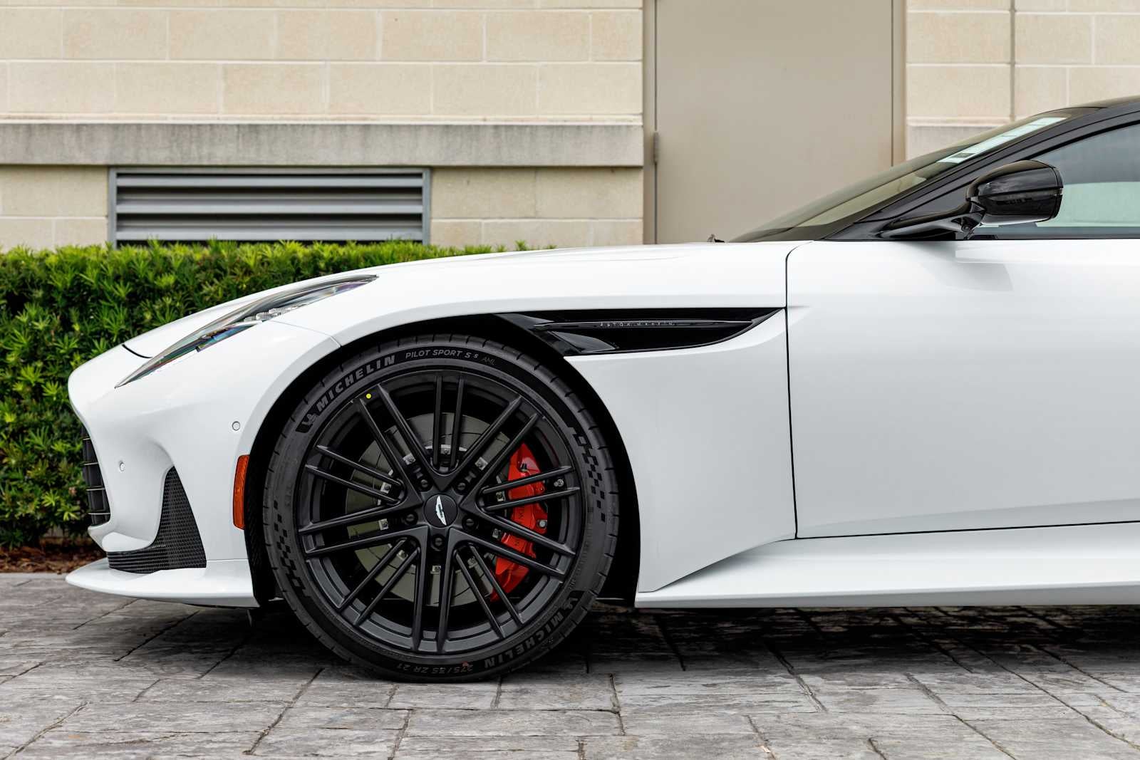 2026 Aston Martin DB12 Base