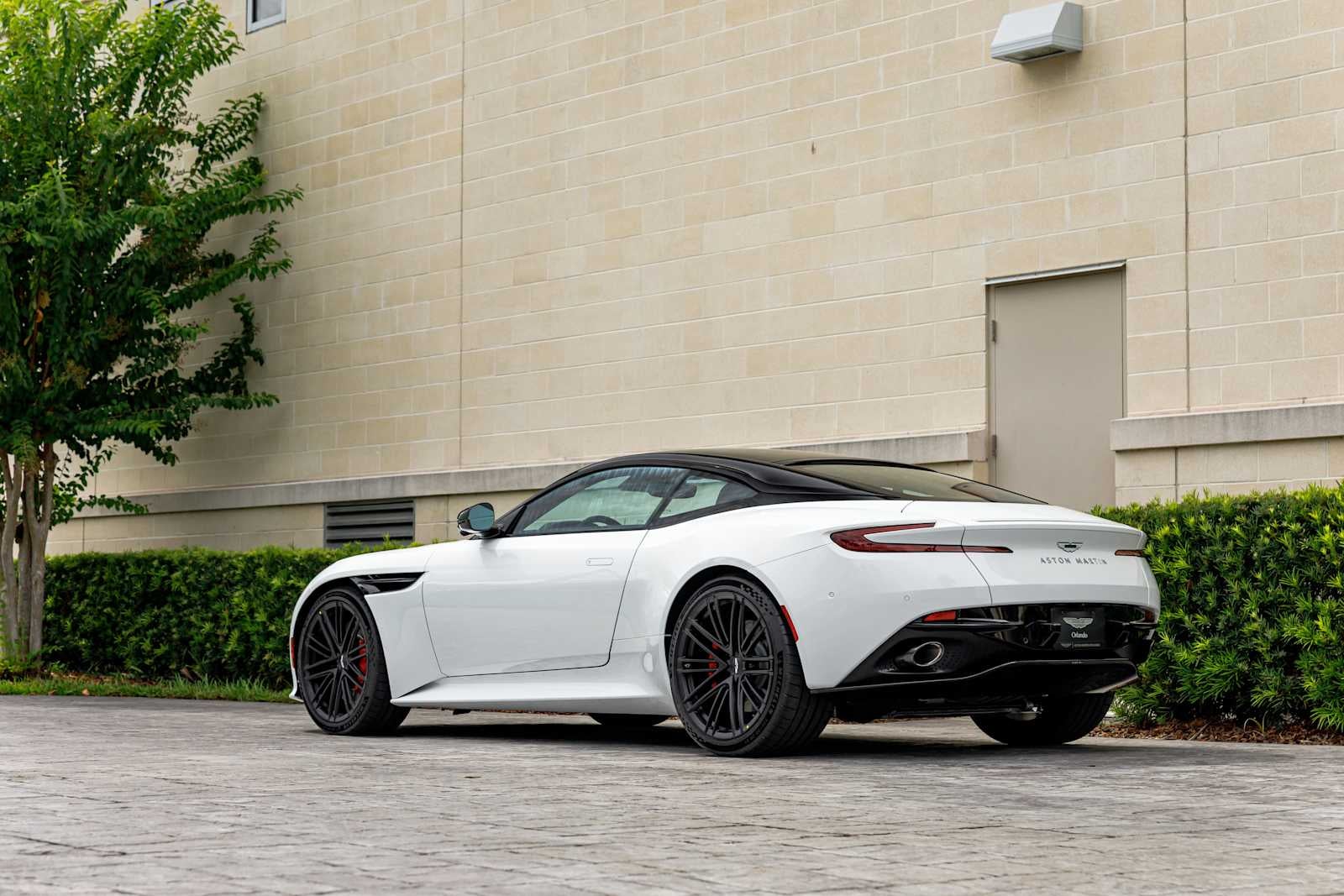 2026 Aston Martin DB12 Base