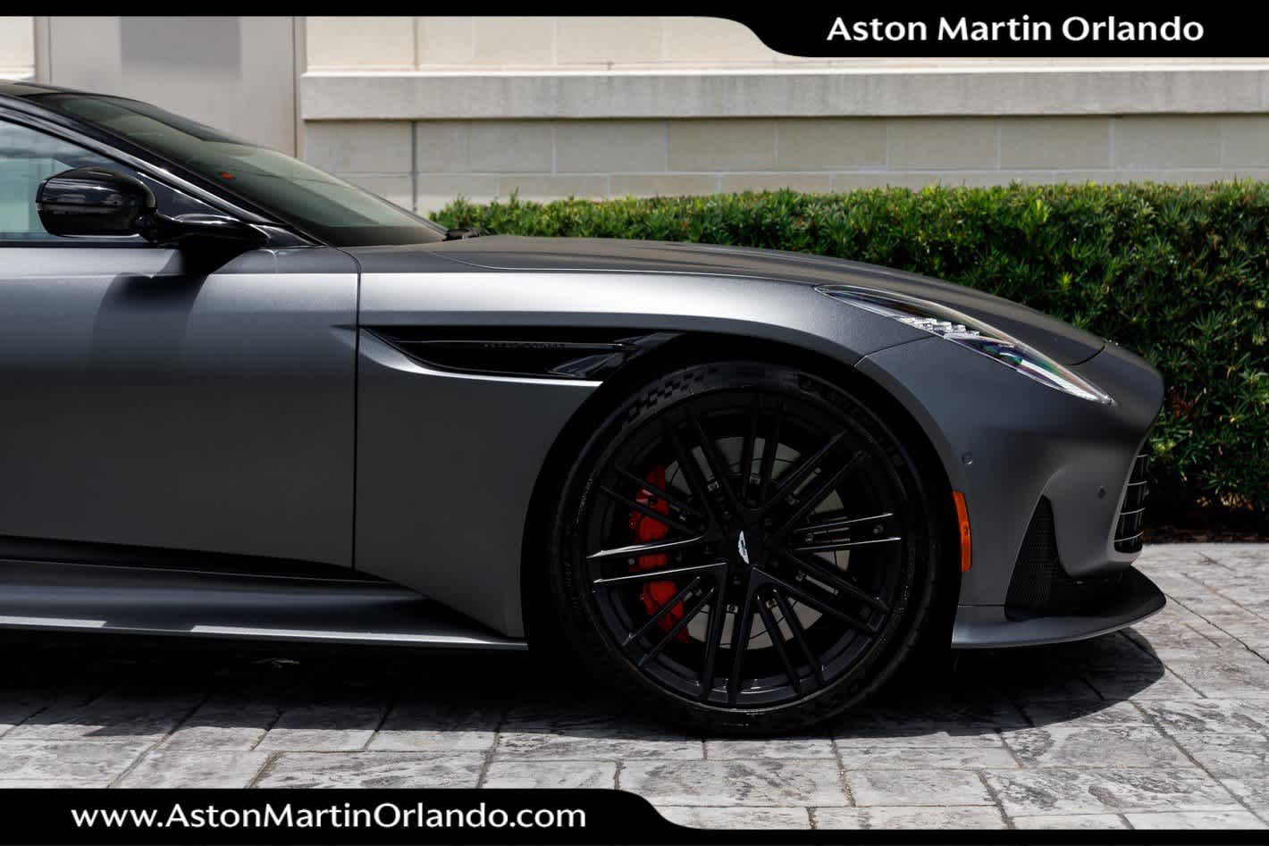 2024 Aston Martin DB12 Base