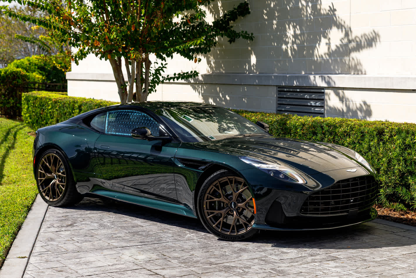 2026 Aston Martin DB12 Base