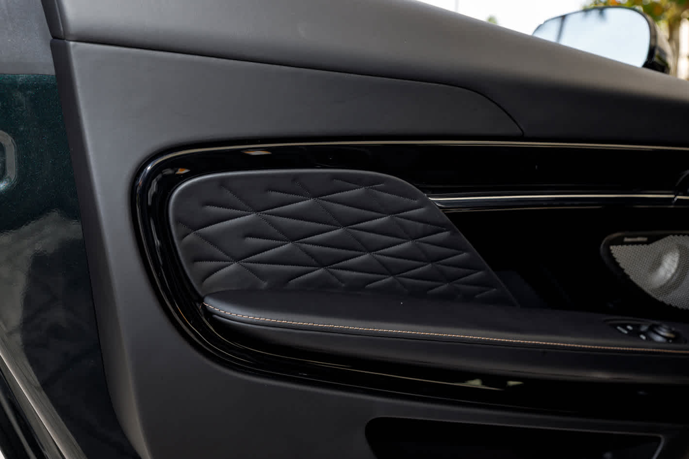 2026 Aston Martin DB12 Base