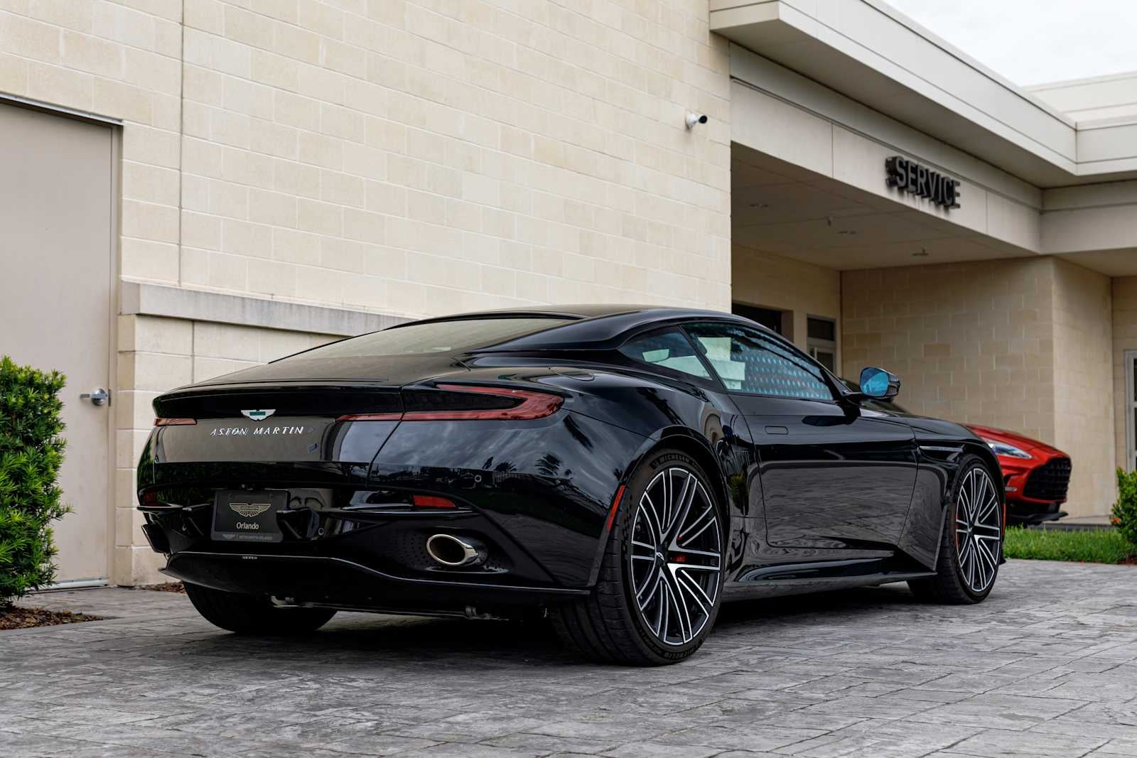 2024 Aston Martin DB12 Base