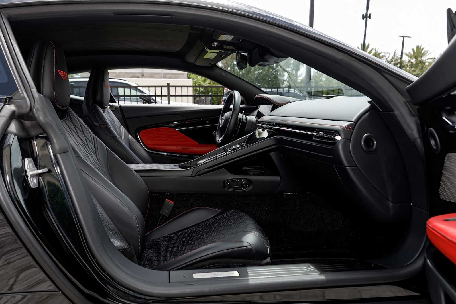 2024 Aston Martin DB12 Base