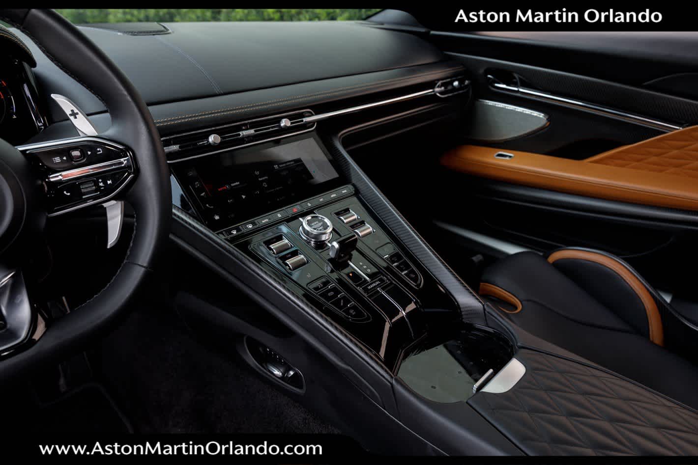 2024 Aston Martin DB12 Base