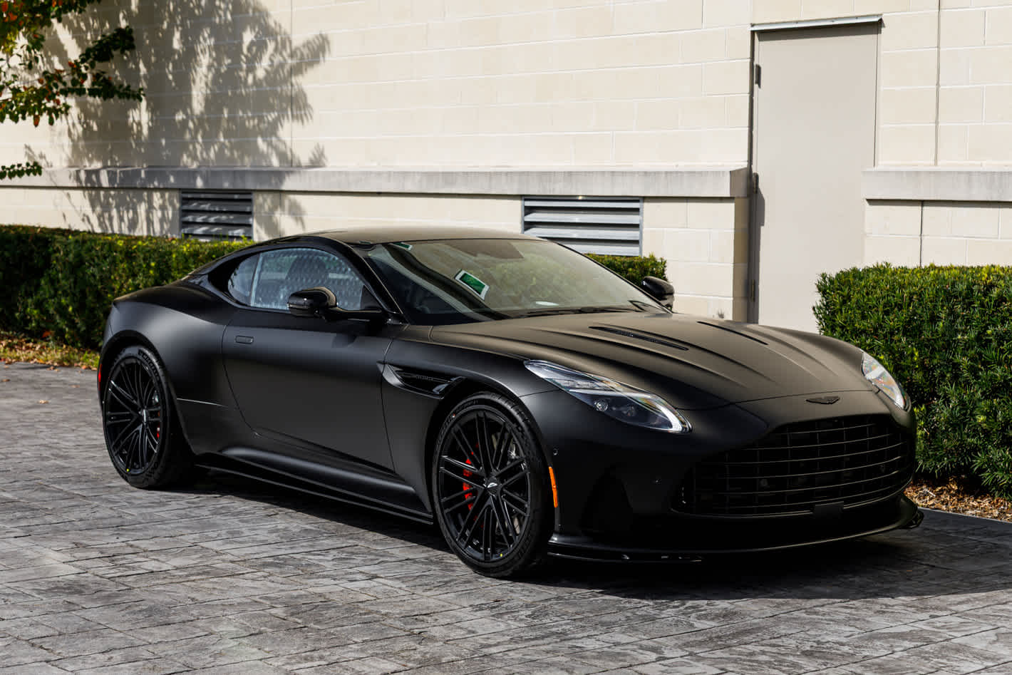 2026 Aston Martin DB12 Base