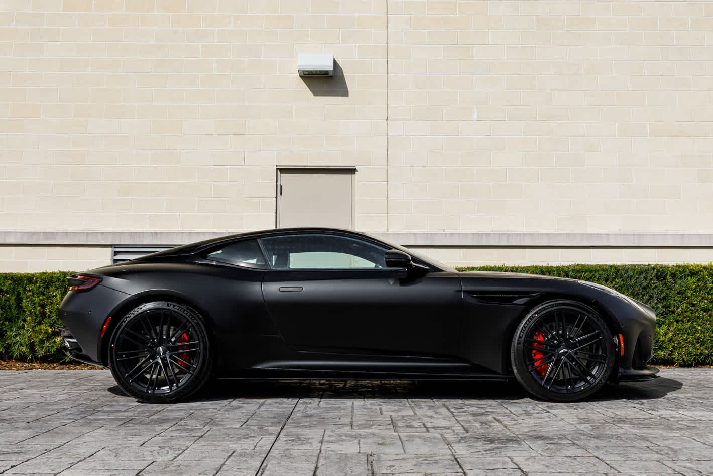 2026 Aston Martin DB12 Base