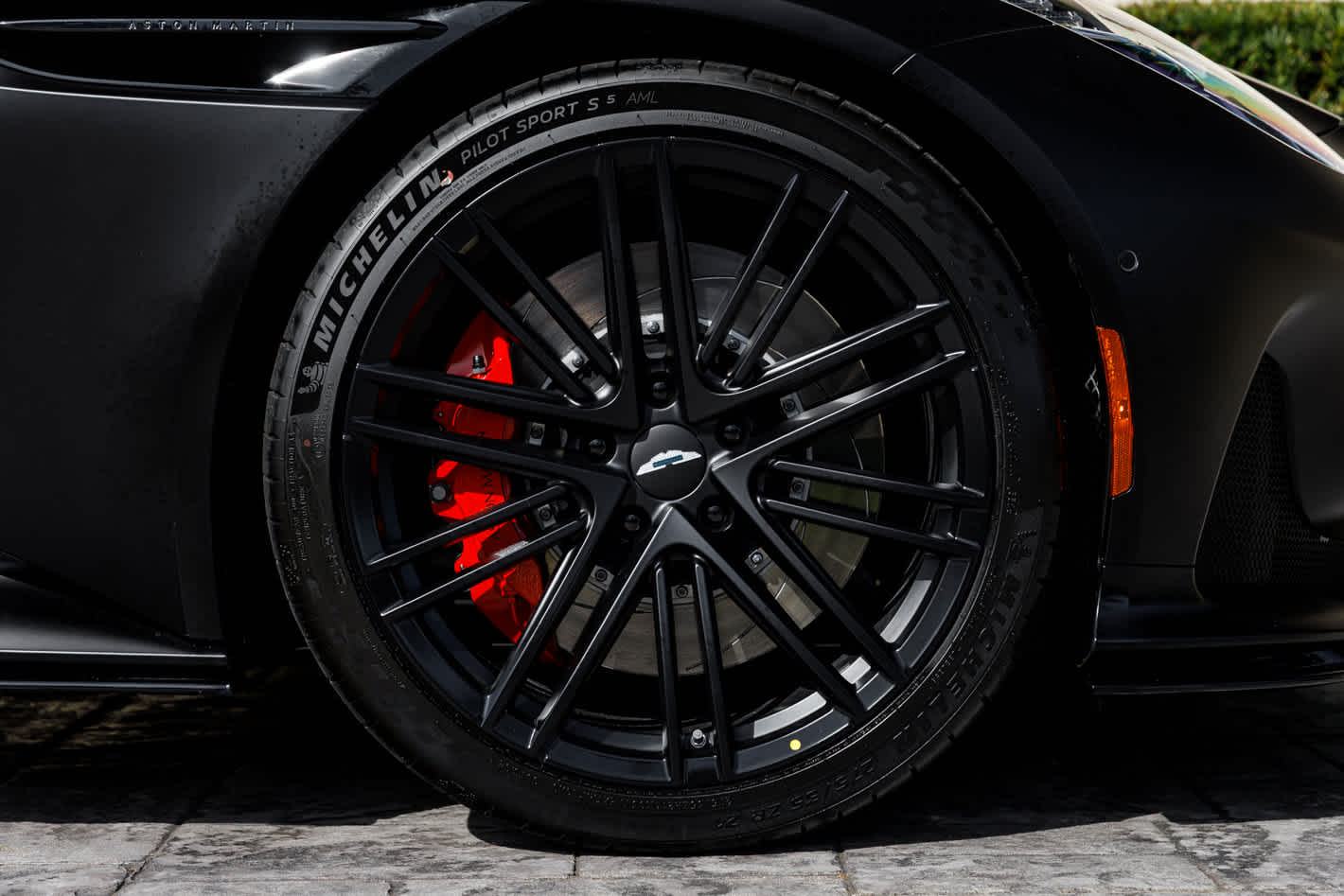 2026 Aston Martin DB12 Base