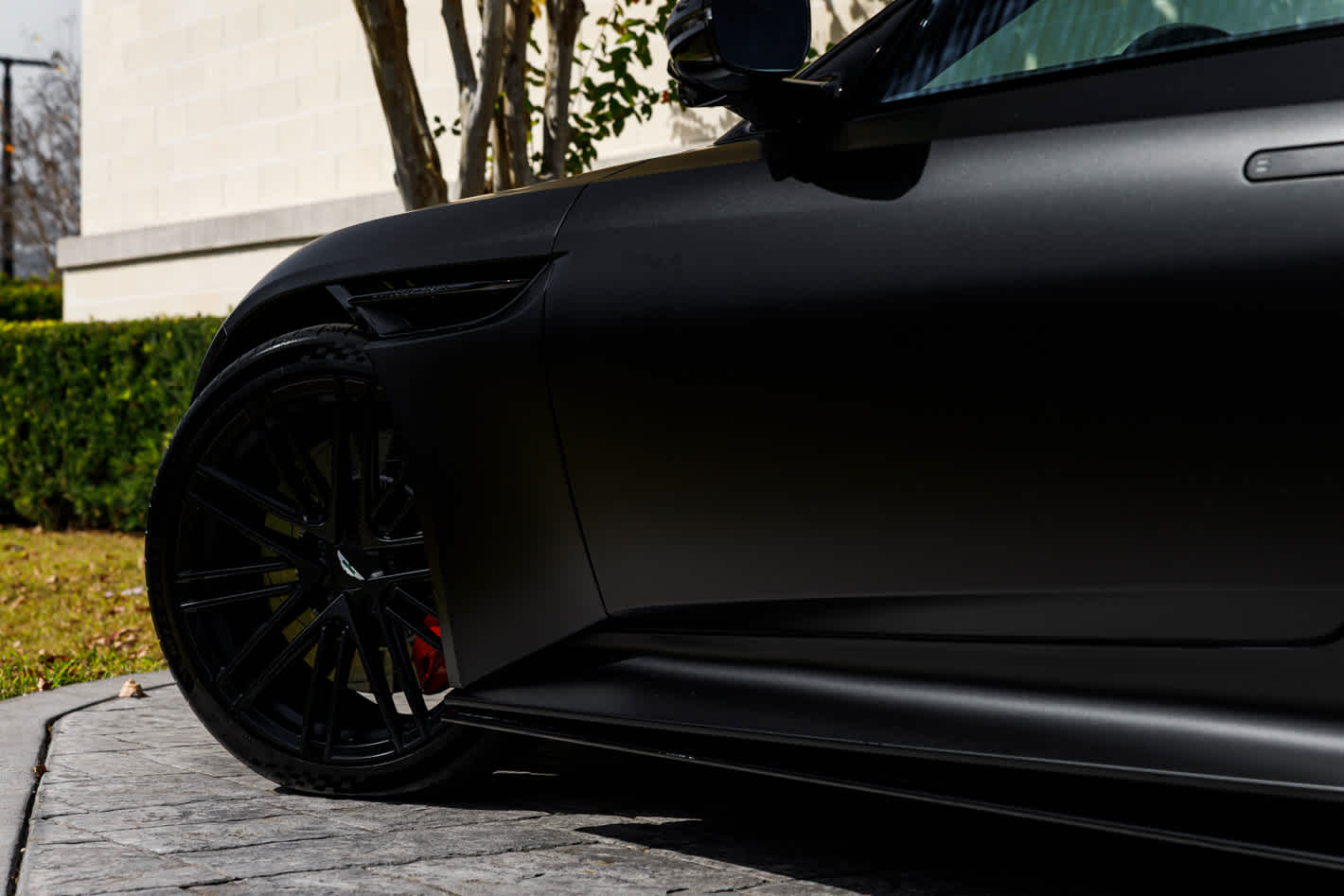 2026 Aston Martin DB12 Base