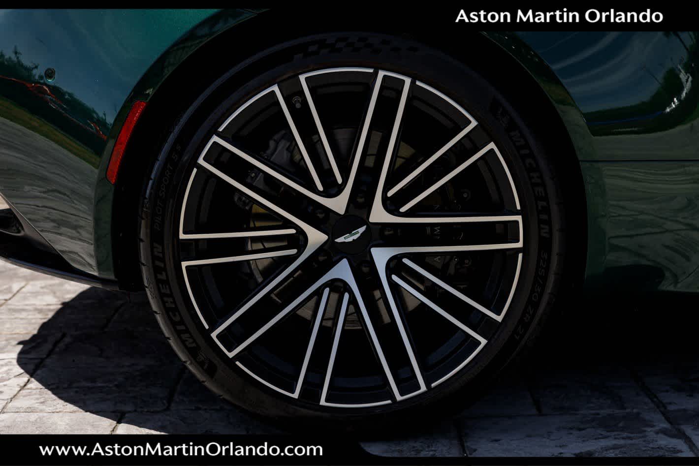 2024 Aston Martin DB12 Base