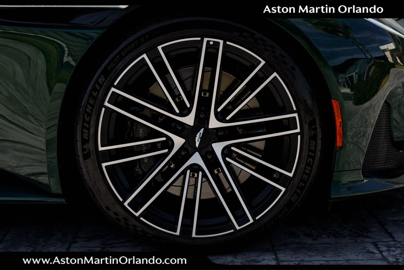 2024 Aston Martin DB12 Base