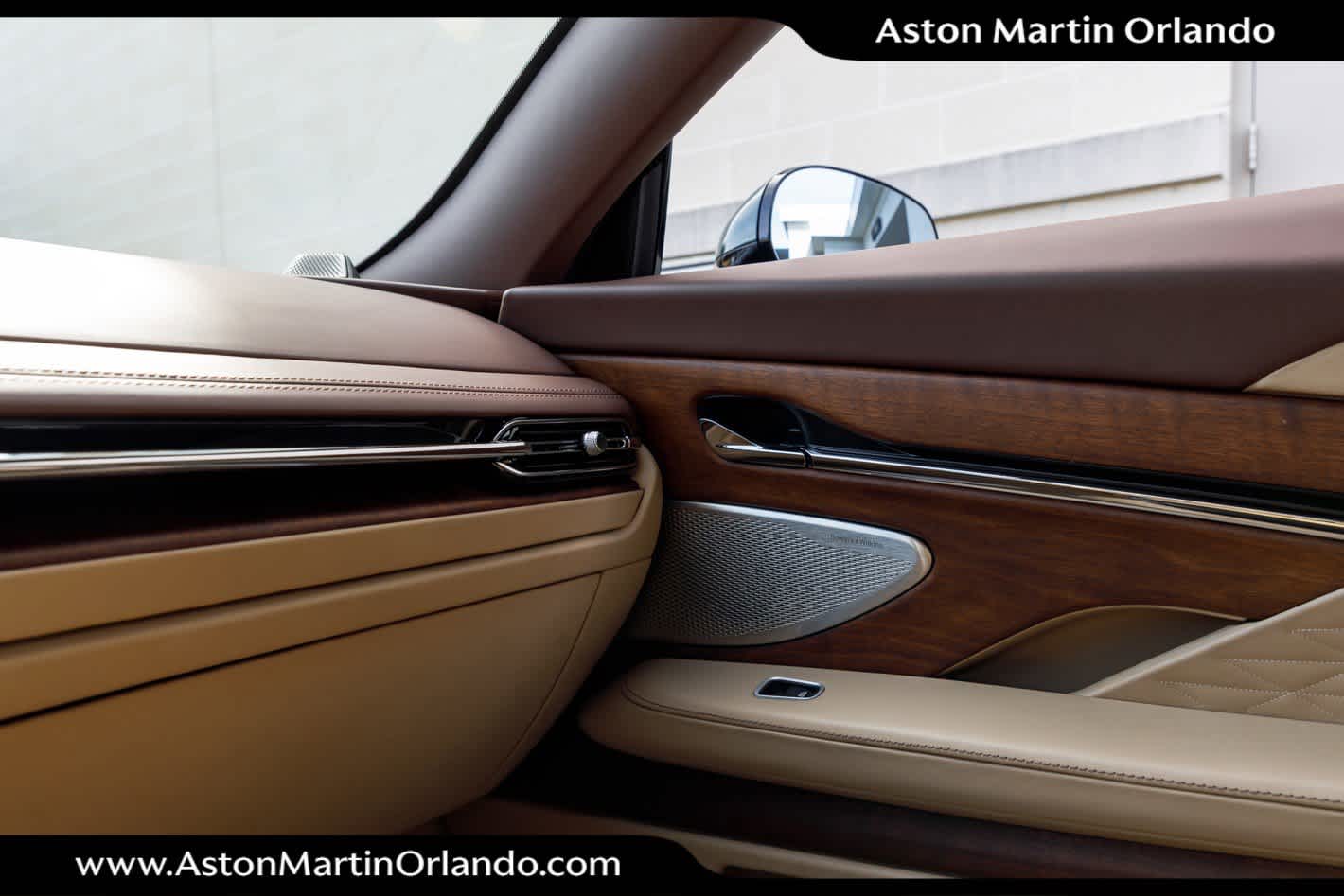 2024 Aston Martin DB12 Base