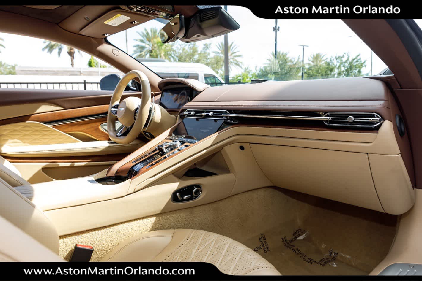 2024 Aston Martin DB12 Base