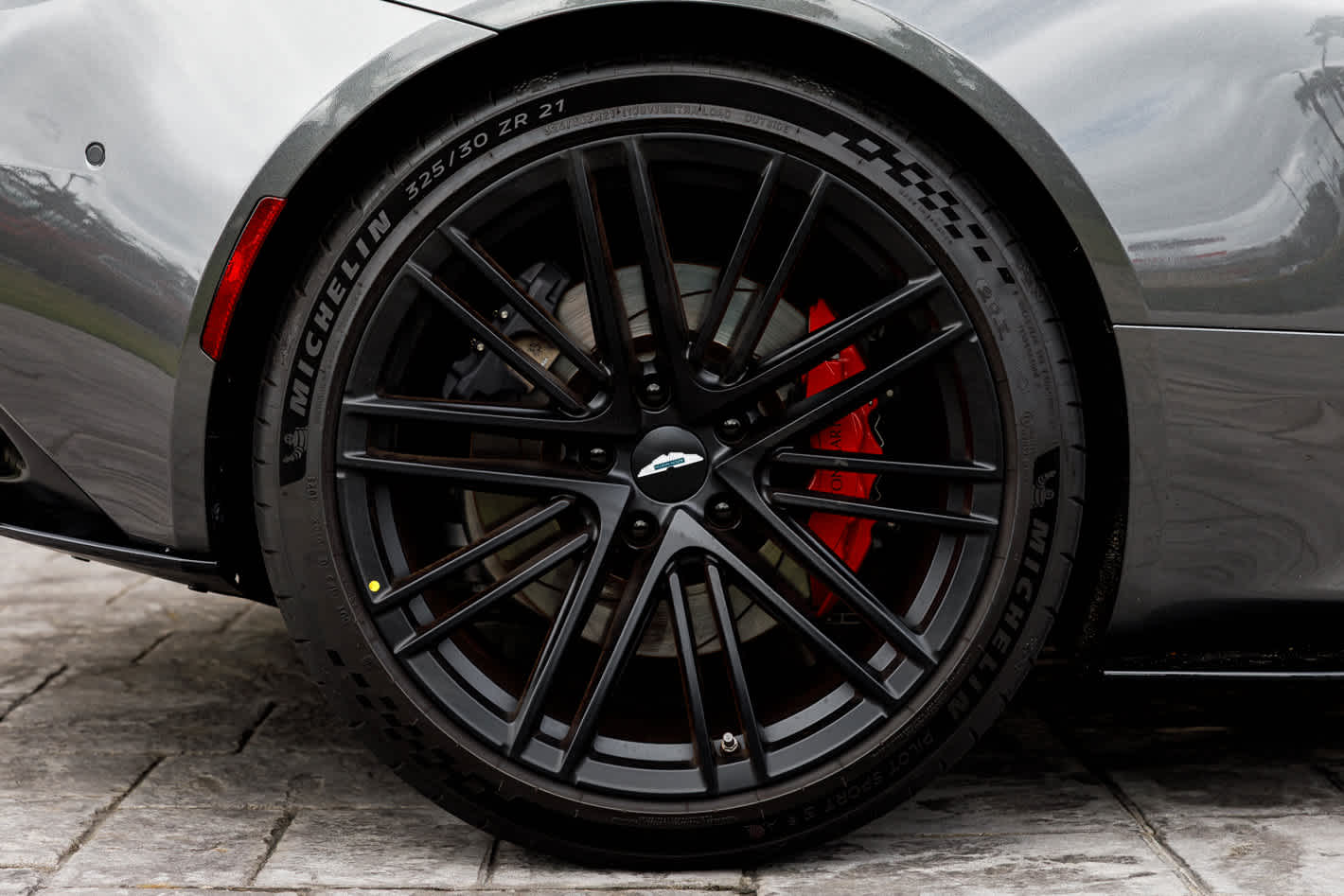 2024 Aston Martin DB12 Base