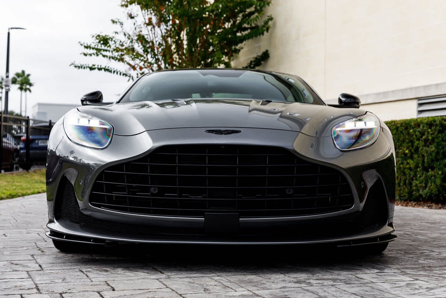 2024 Aston Martin DB12 Base