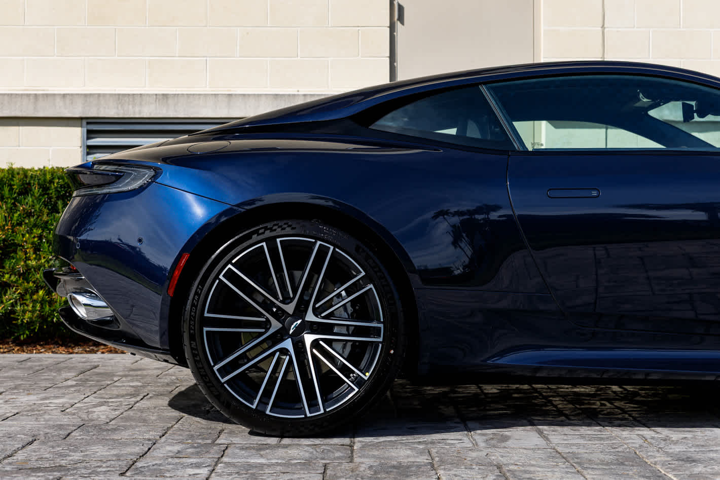 2026 Aston Martin DB12 Base