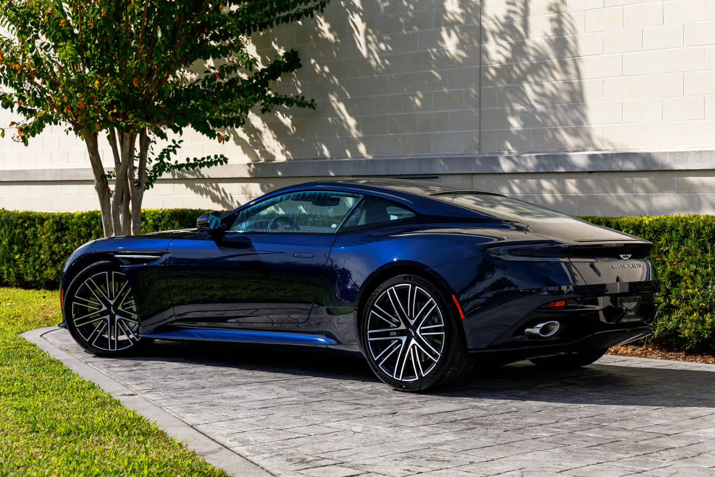 2026 Aston Martin DB12 Base
