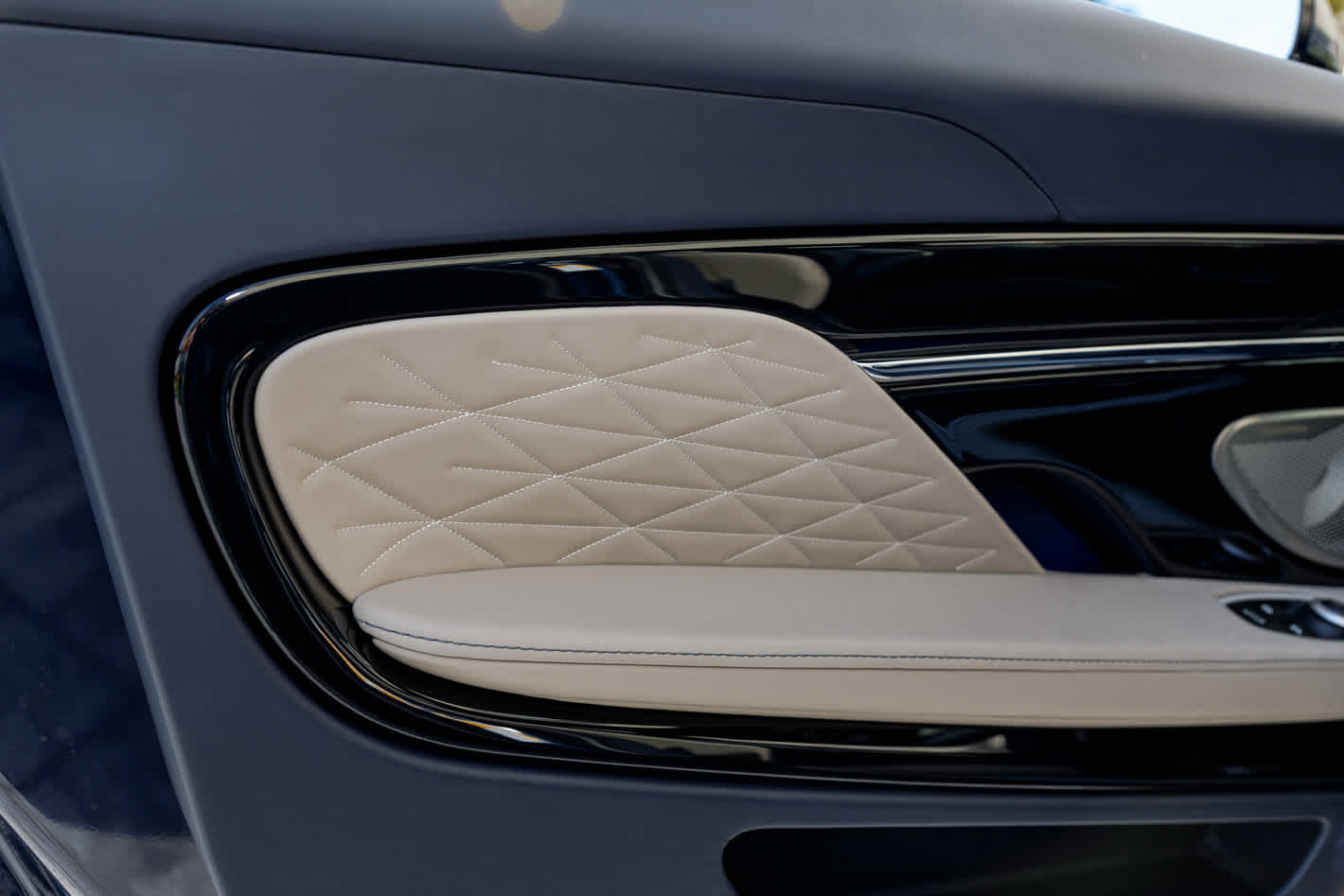 2026 Aston Martin DB12 Base