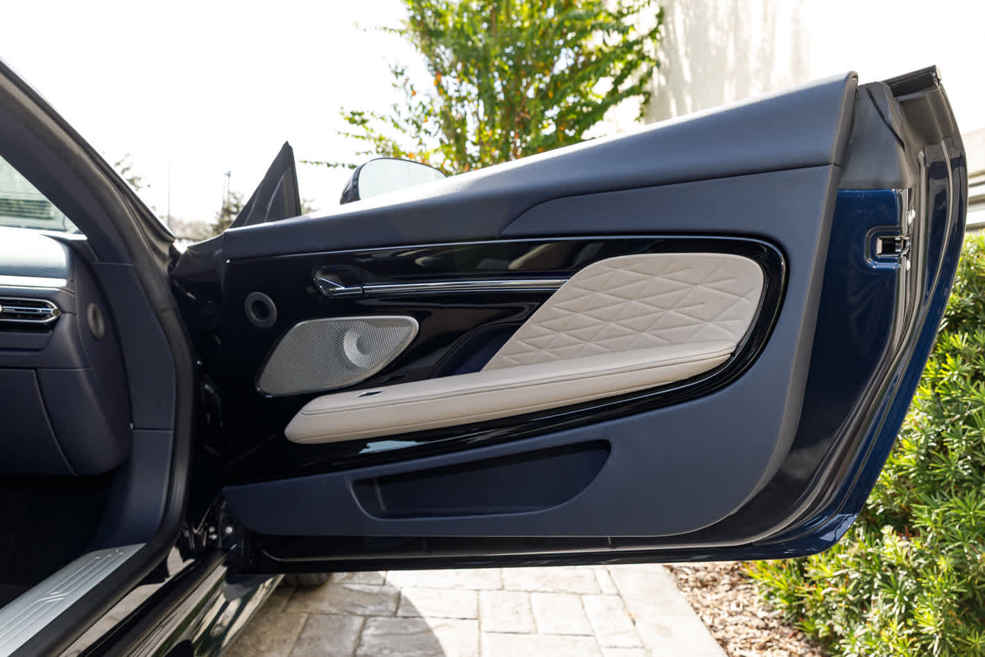 2026 Aston Martin DB12 Base