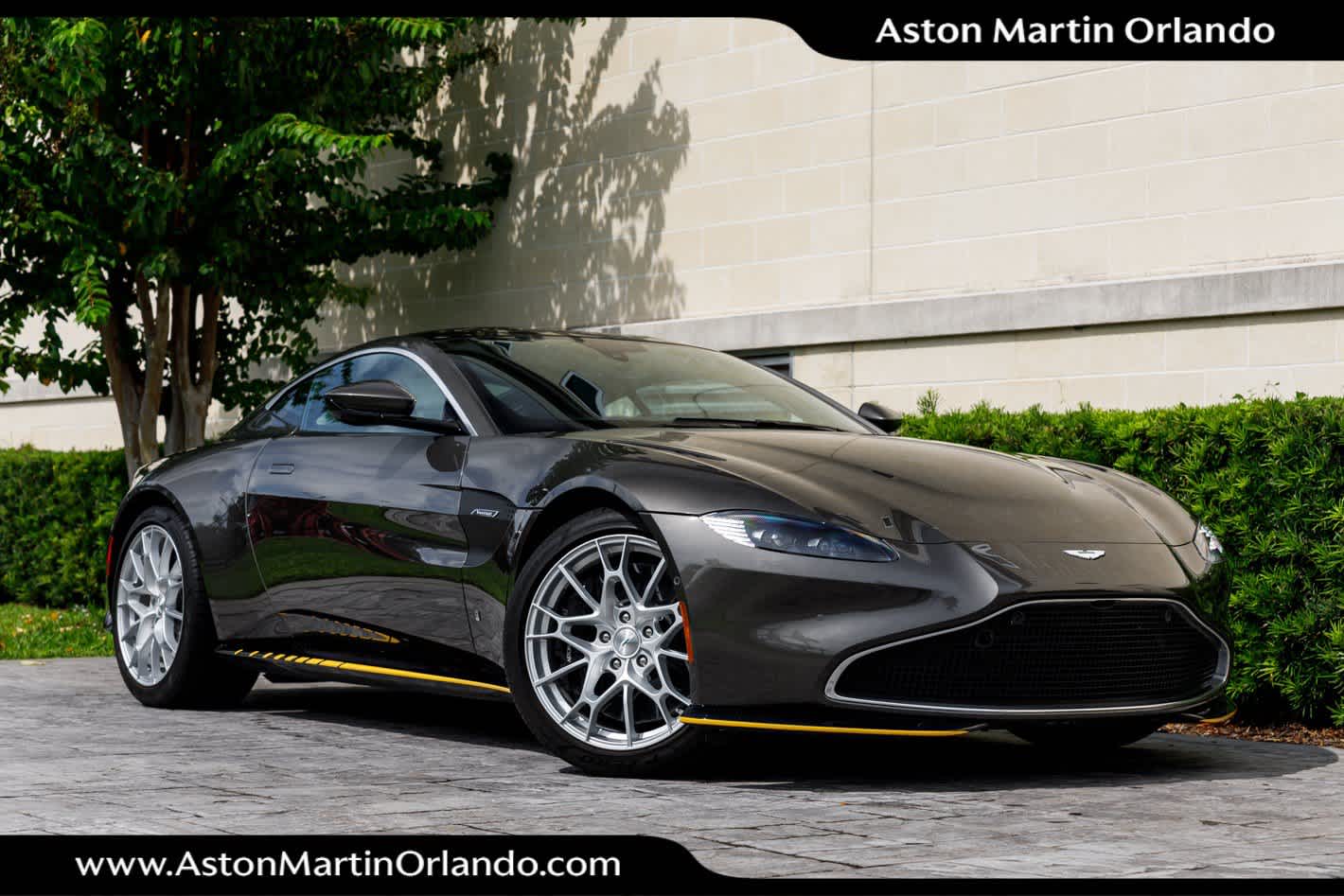 2021 Aston Martin Vantage Base