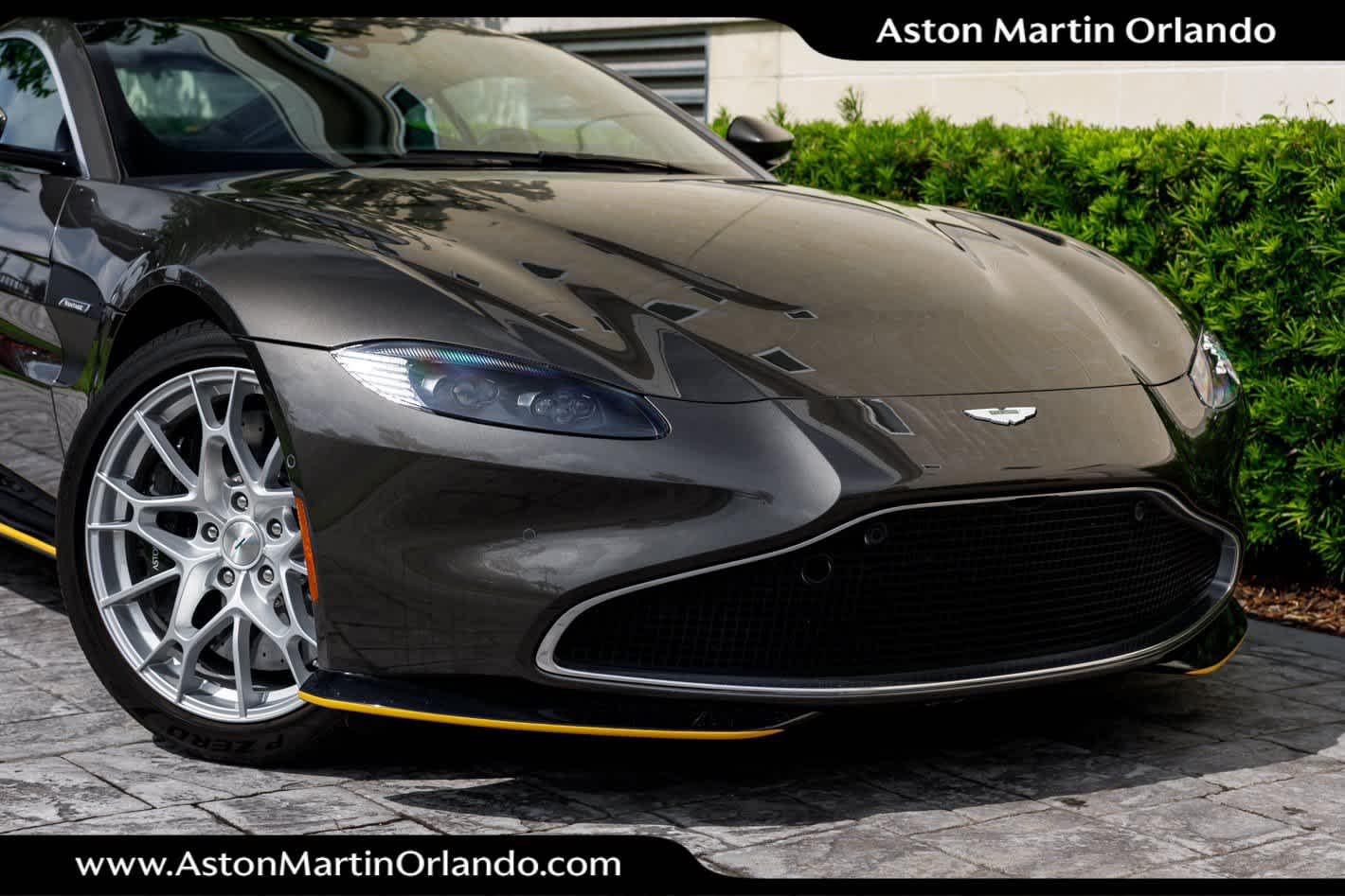 2021 Aston Martin Vantage Base