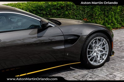 2021 Aston Martin Vantage Base