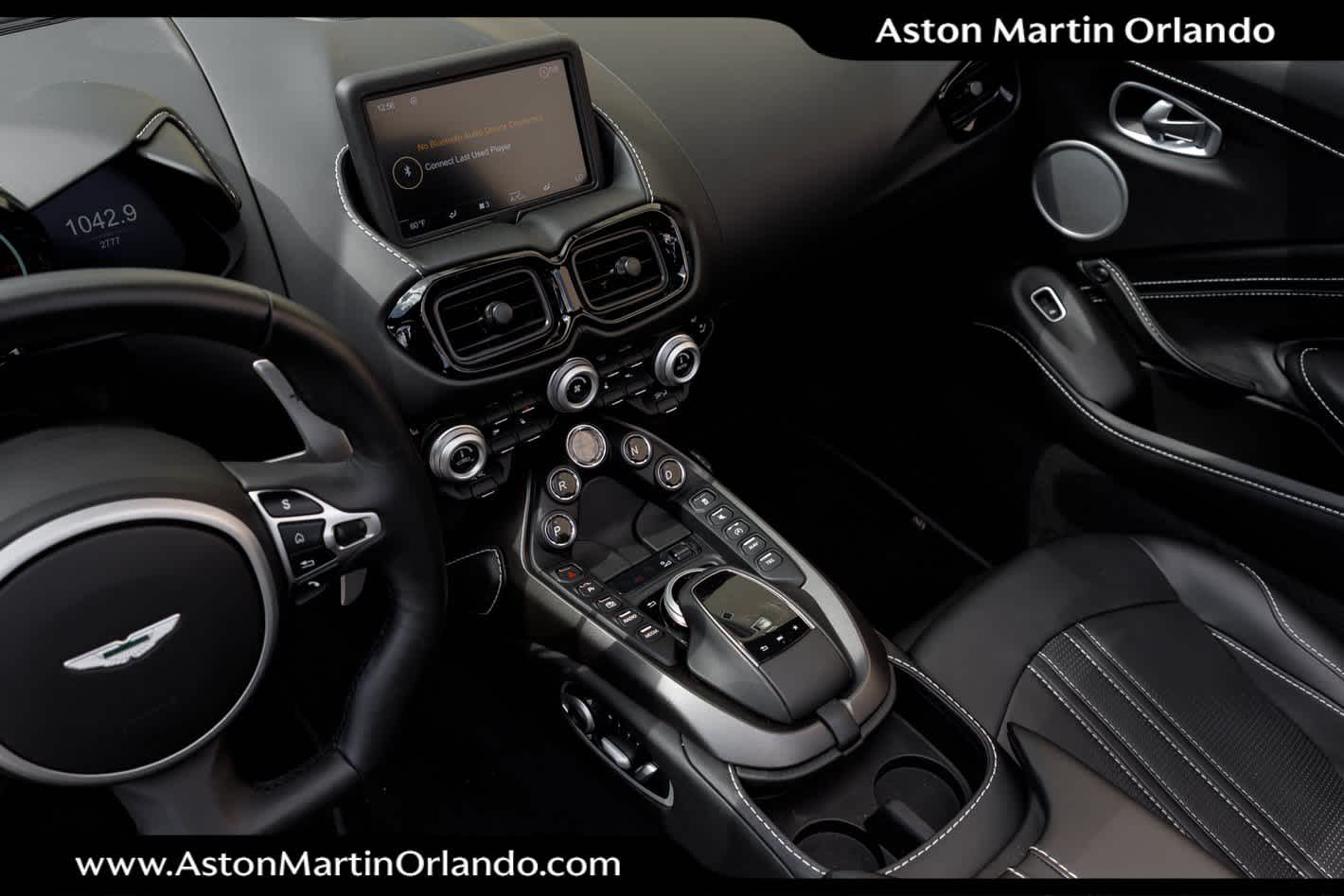 2021 Aston Martin Vantage Base