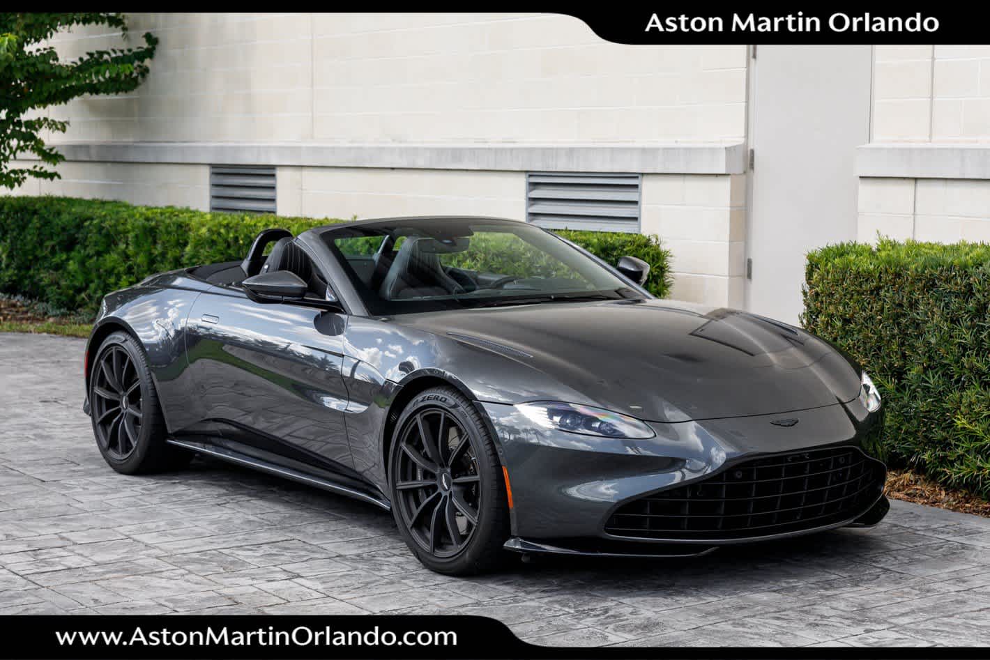 2021 Aston Martin Vantage Base