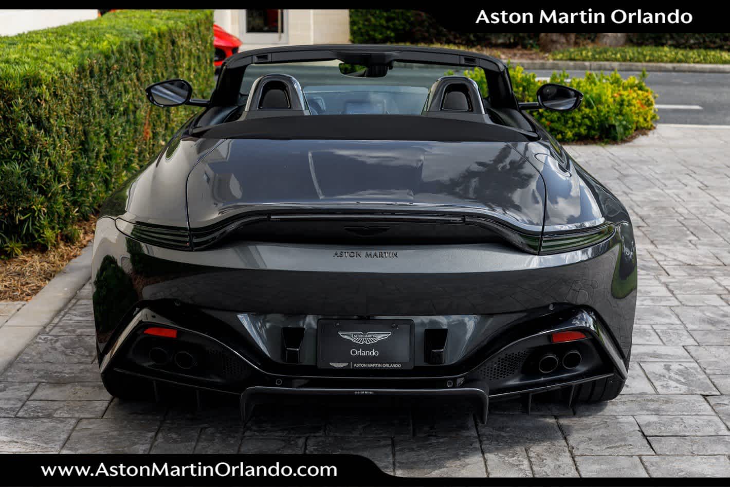 2021 Aston Martin Vantage Base
