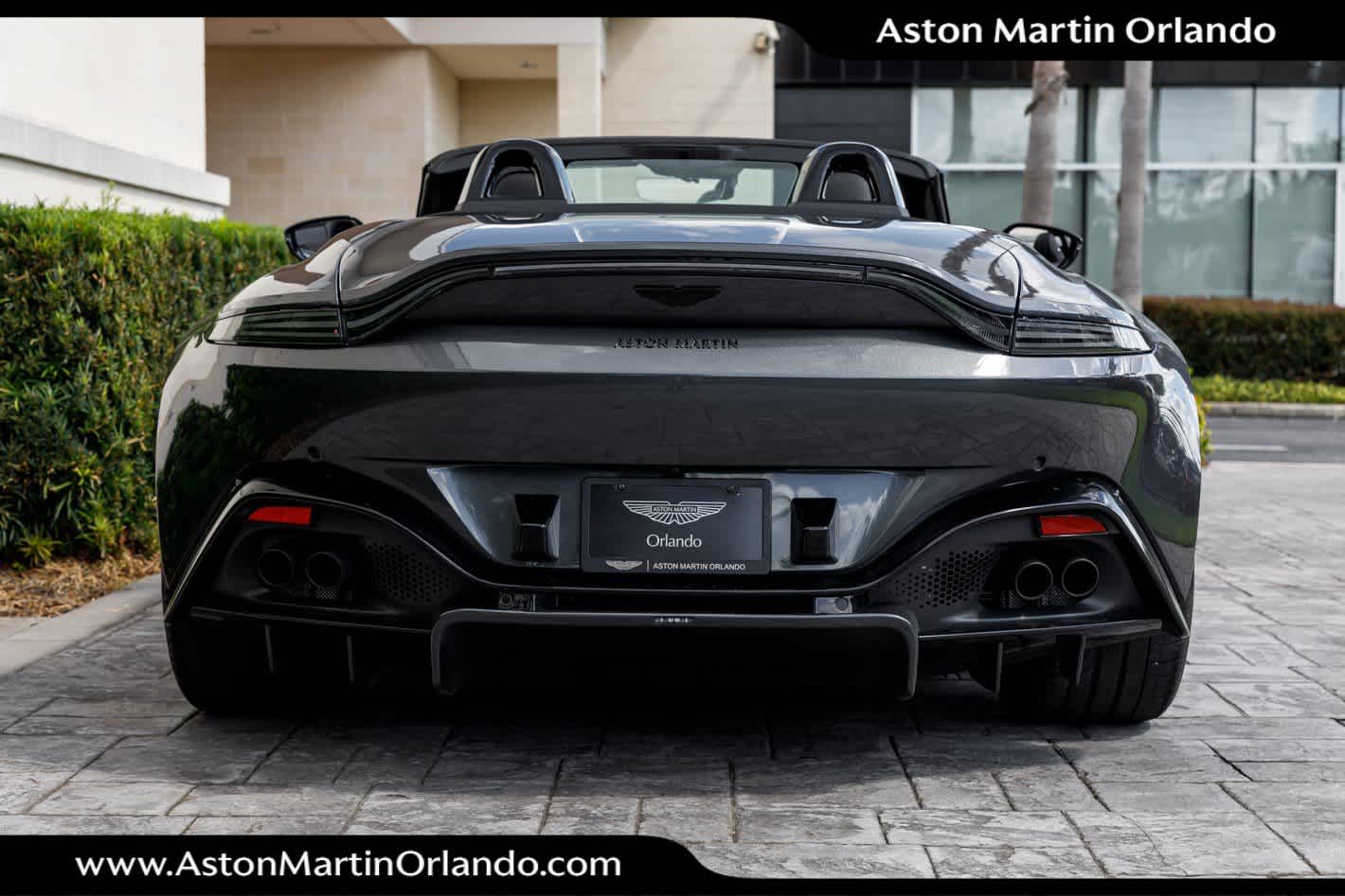 2021 Aston Martin Vantage Base