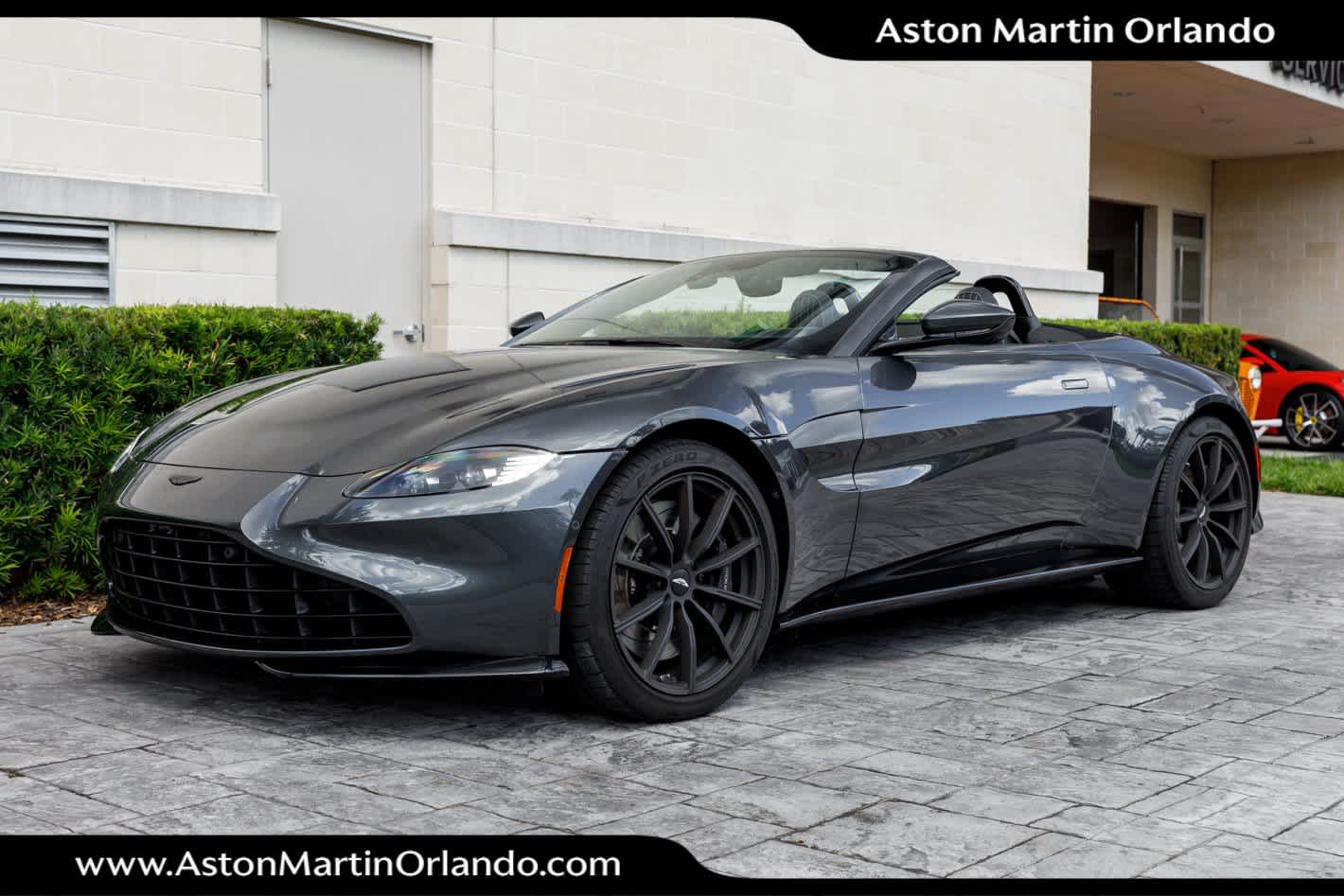 2021 Aston Martin Vantage Base