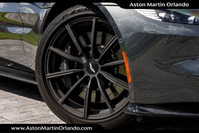 2021 Aston Martin Vantage Base
