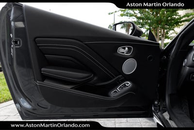 2021 Aston Martin Vantage Base