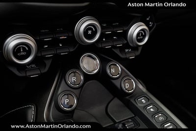 2021 Aston Martin Vantage Base