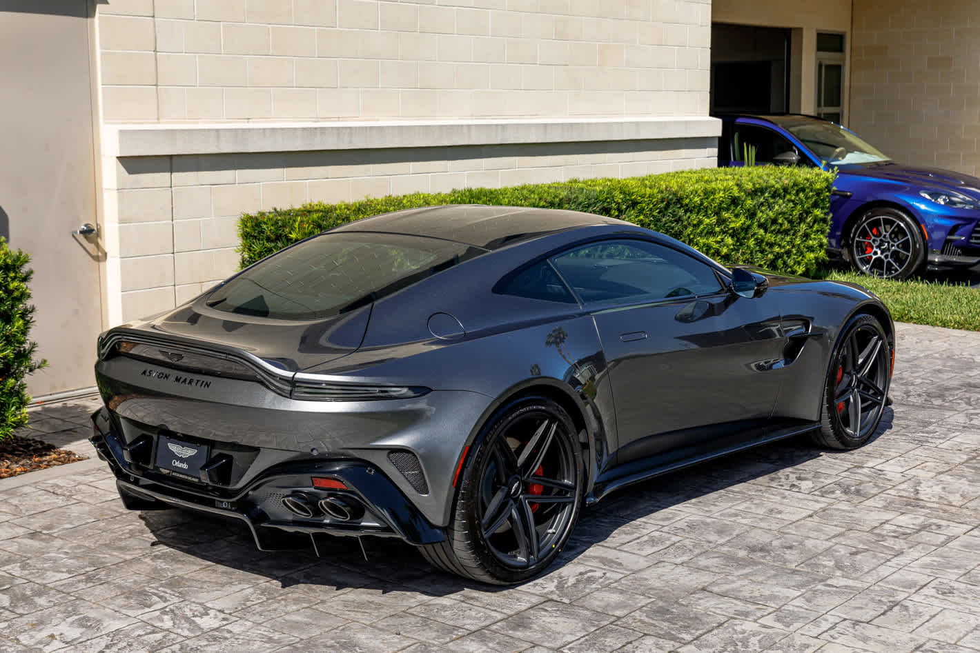 2026 Aston Martin Vantage Base