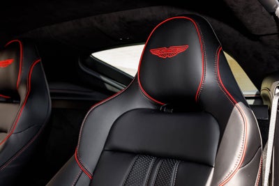 2026 Aston Martin Vantage Base