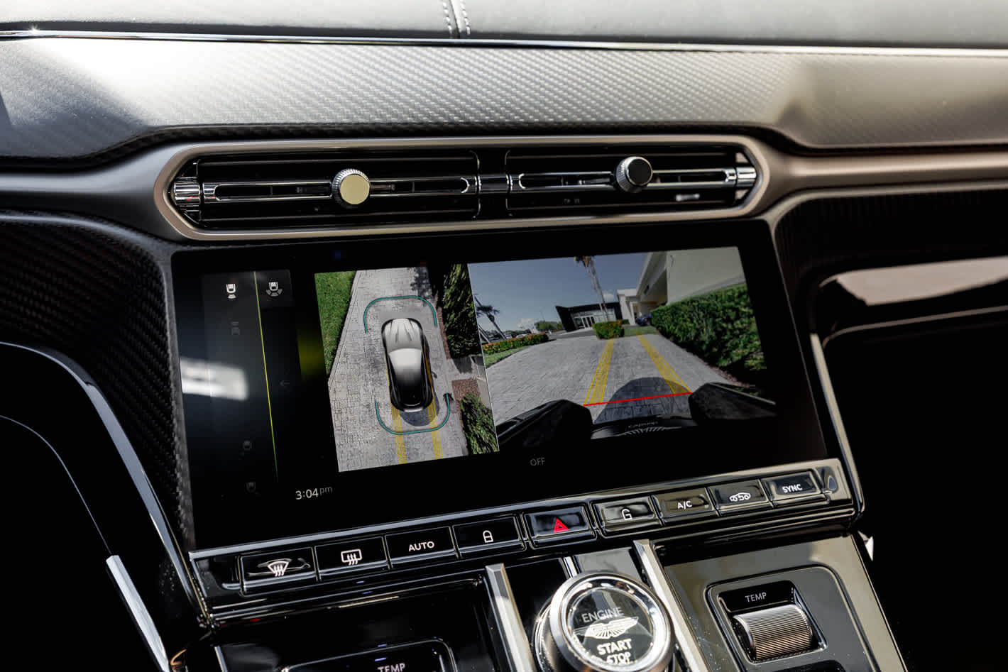 2026 Aston Martin Vantage Base