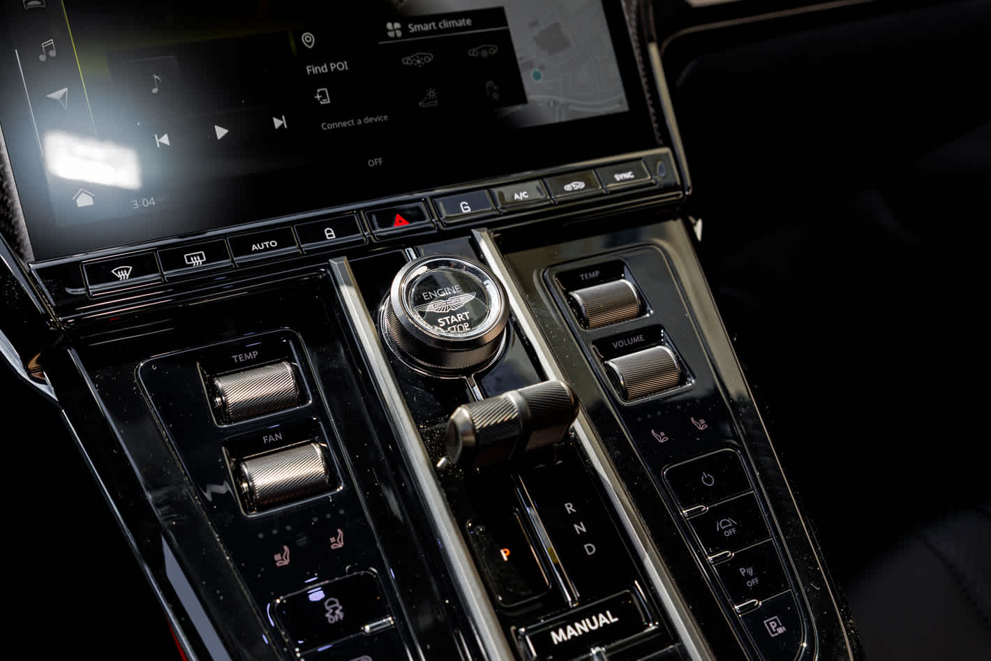 2026 Aston Martin Vantage Base