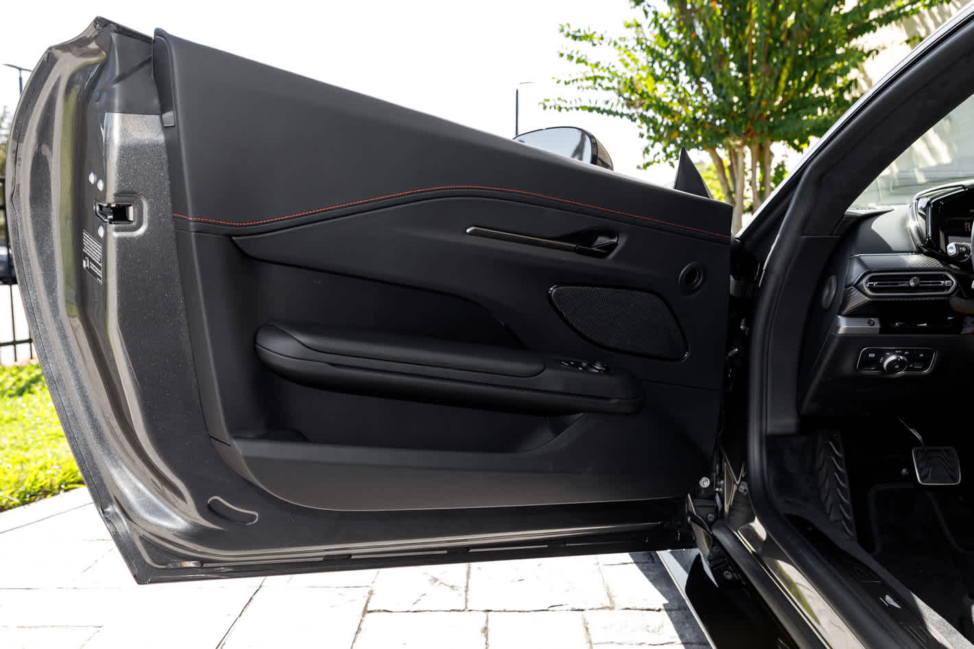 2026 Aston Martin Vantage Base