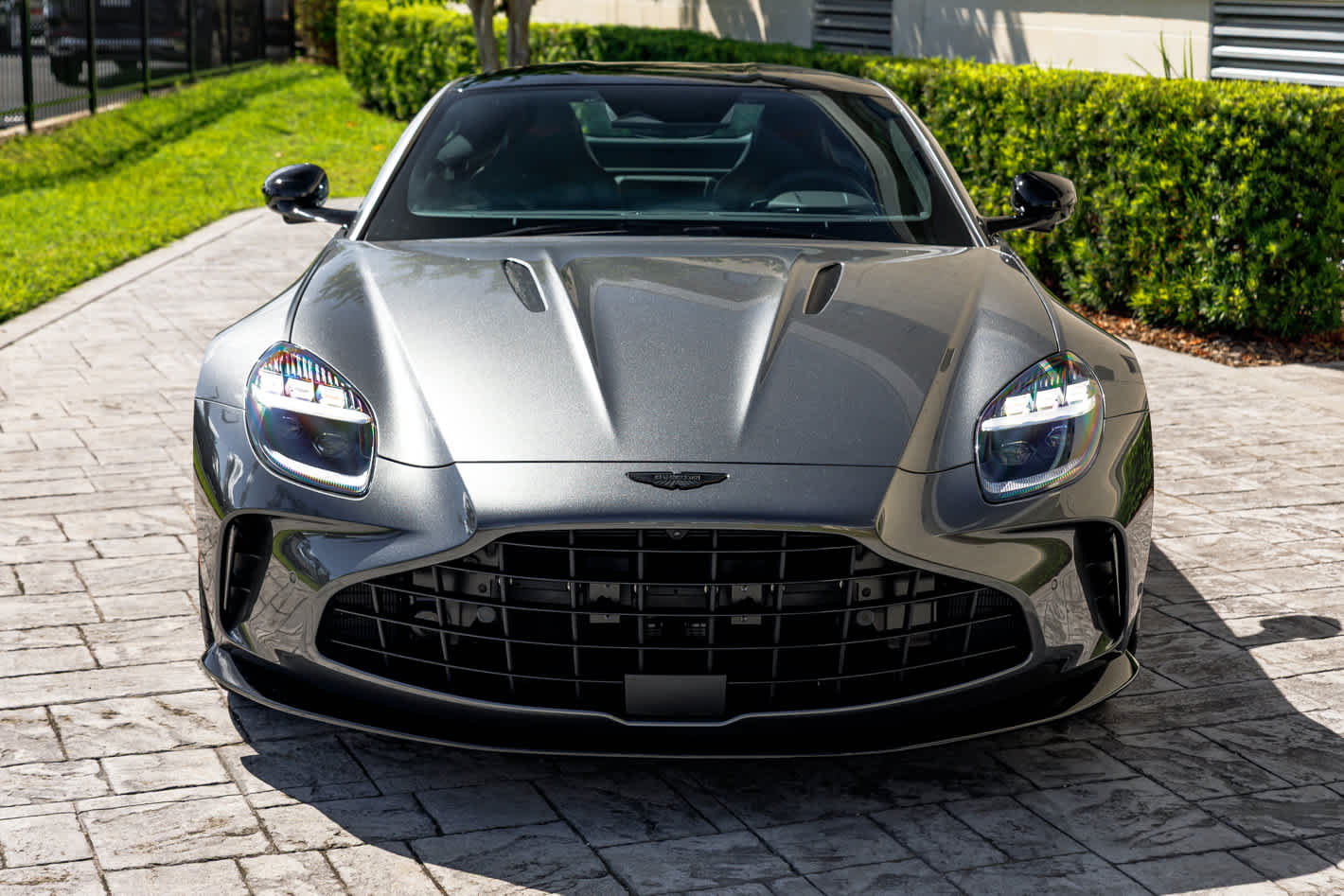 2026 Aston Martin Vantage Base