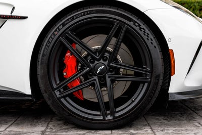 2025 Aston Martin Vantage Base